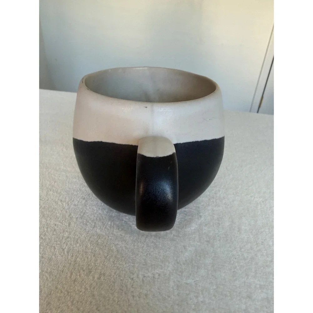Crate & Barrel‎ Olas Portugal Mug Blue Black Ivory Stoneware Cup Tea Coffee